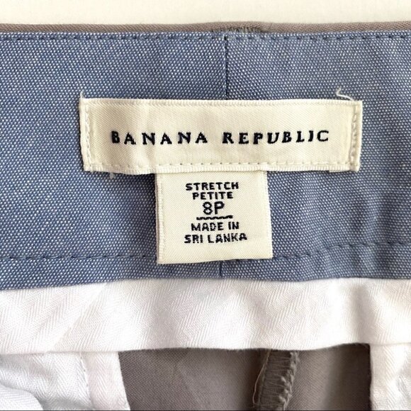 Banana Republic capris, mid rise, in stretch cotton, petite size - Picture 5 of 8
